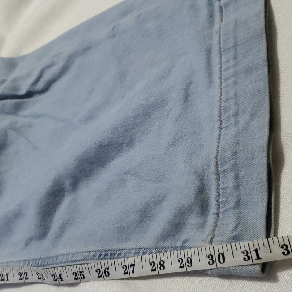 American Eagle Outfitters Light Blue Flare Jeans - Picture 16 of 16